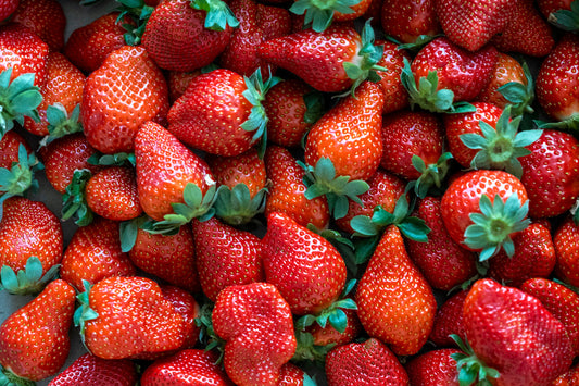 What produce is in season in June in the Midwest?